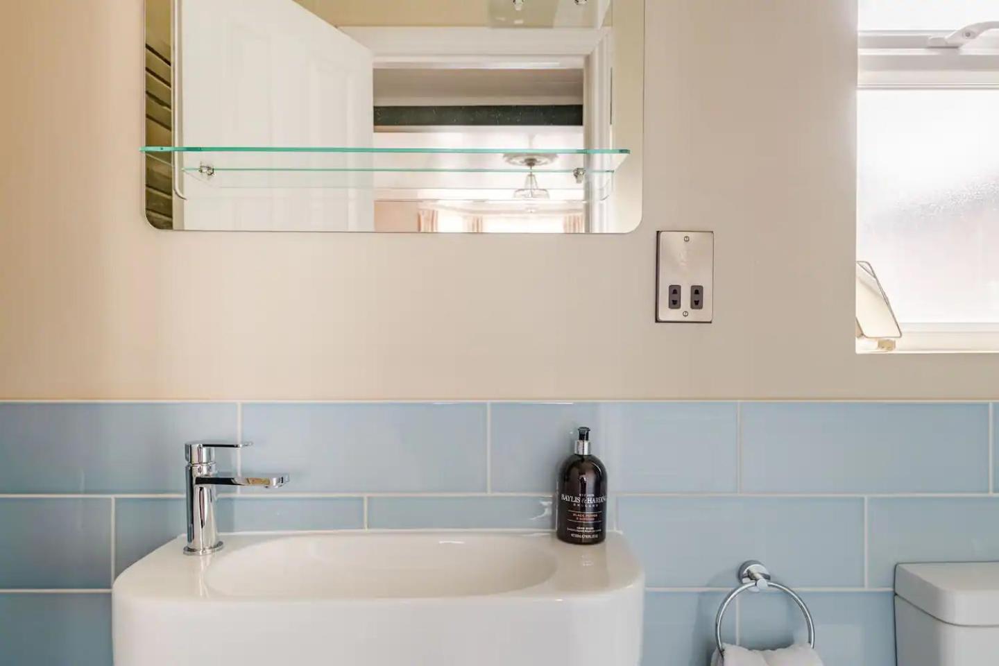 Deco Studio: King Bed, Kitchenette, Stylish & Comfortable Μπράιτον Εξωτερικό φωτογραφία